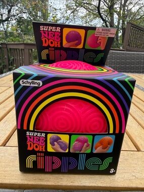 Super NeeDoh Rippples Pink Sensory Squeeze Toy